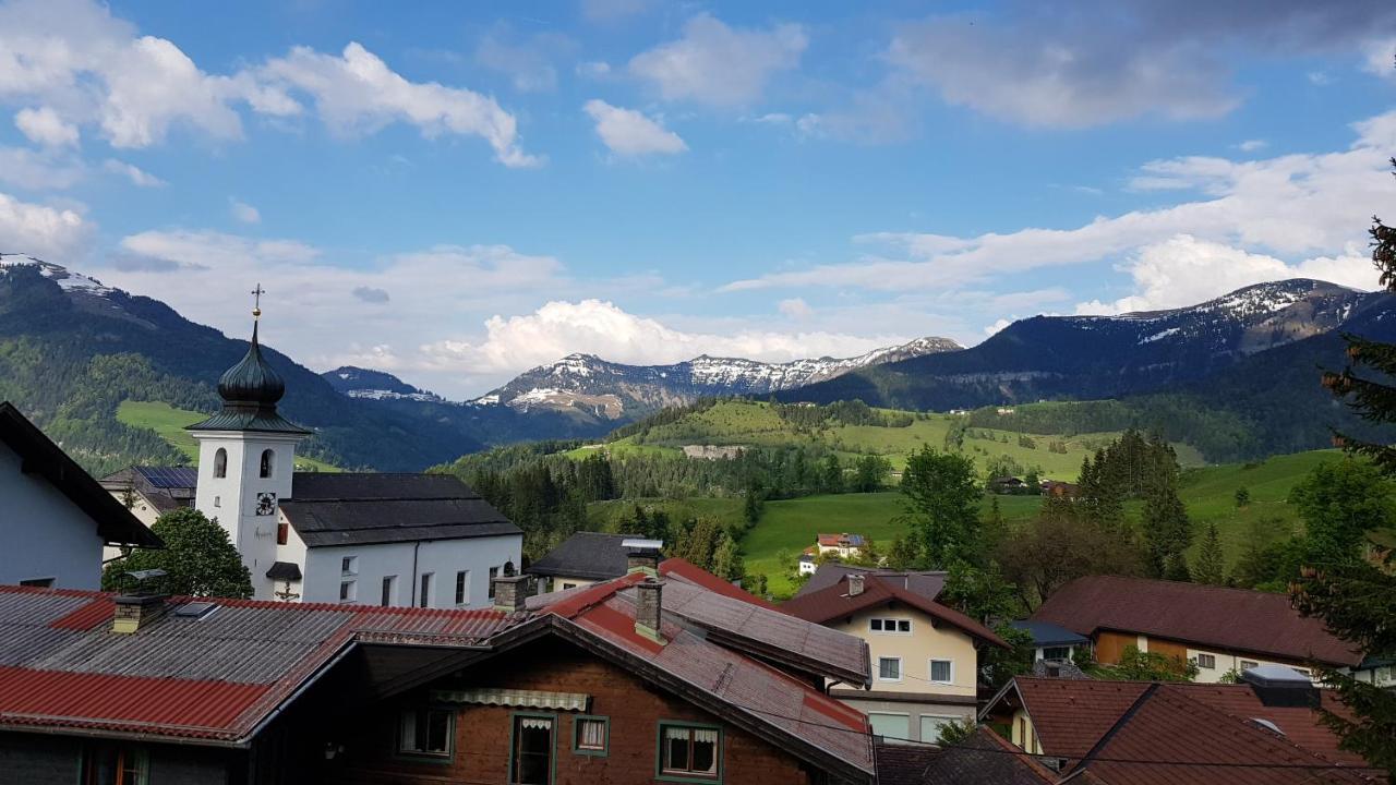 Tauglerei Appartement Kamin In Den Zauberbergen Sankt Koloman Exterior foto